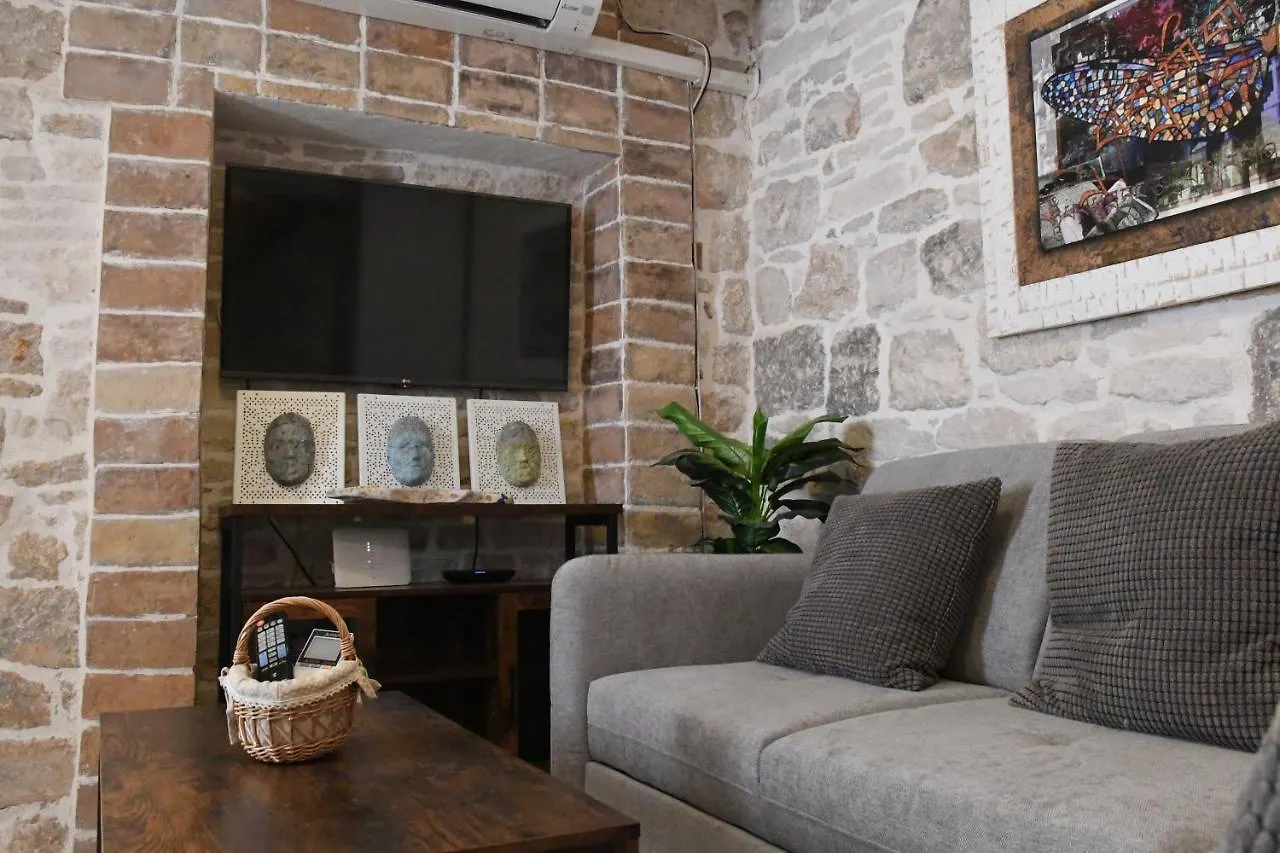 Apartment Villa Arte Bale Croatia