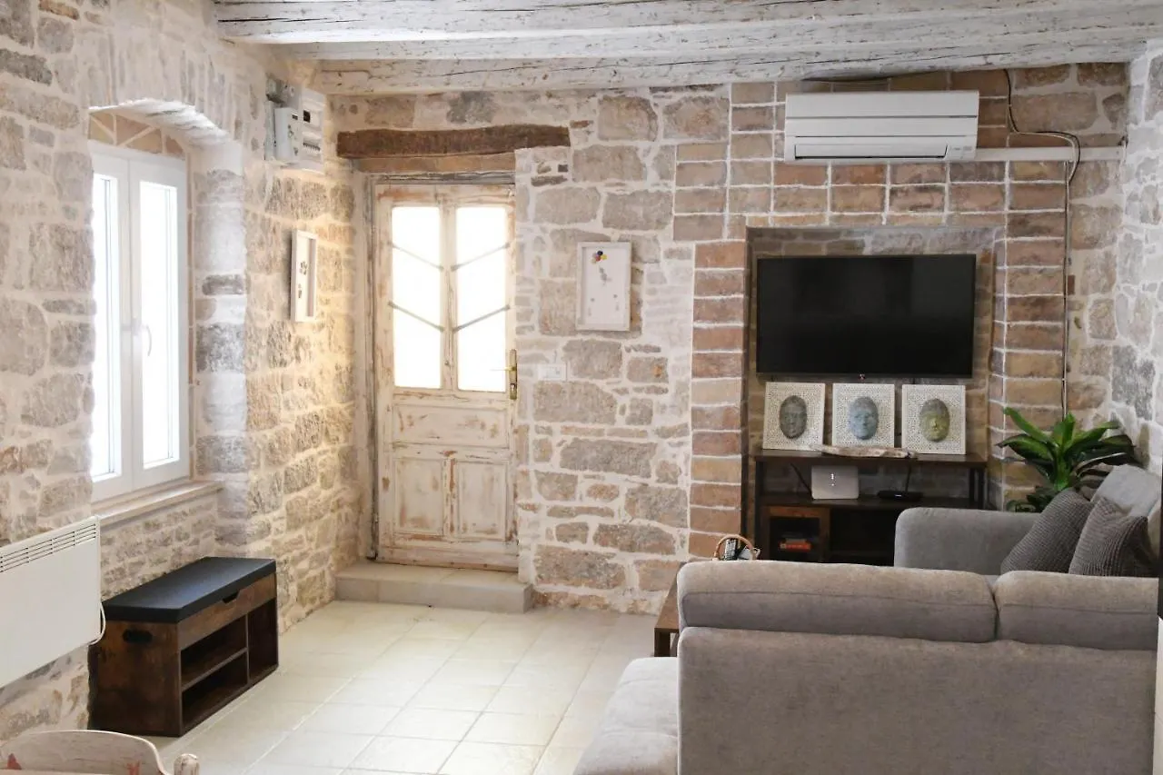 Villa Arte Bale Apartment
